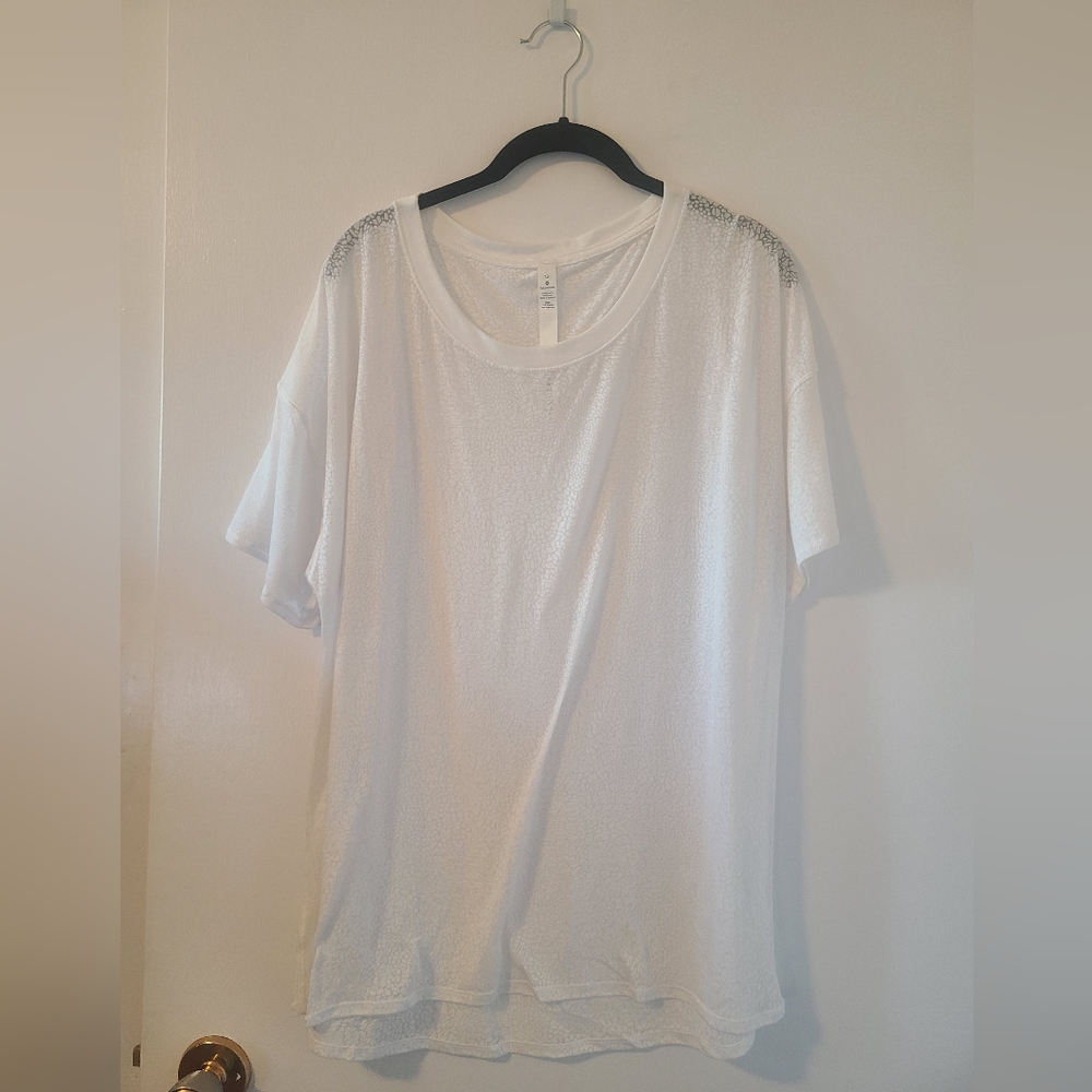 Lululemon Short Sleeve Top